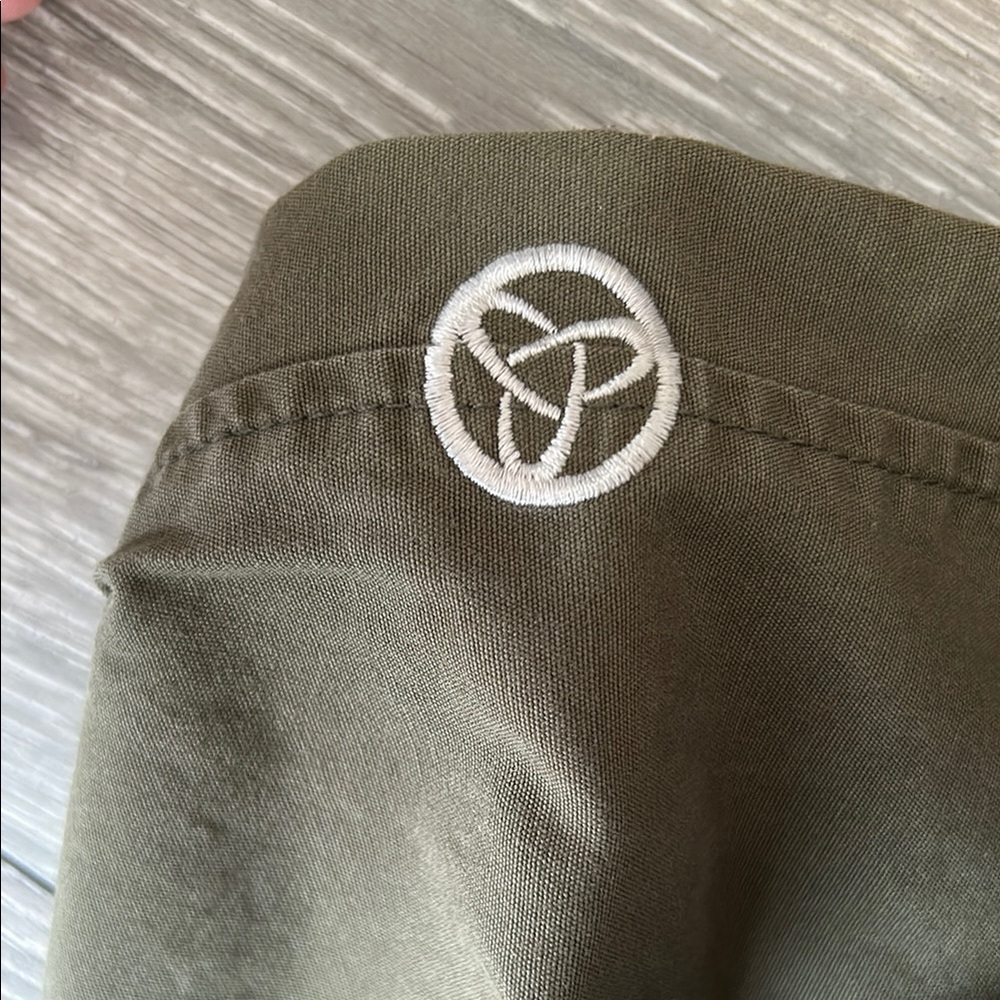 Men's Olive Green Pants - Picture 8 of 8